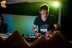 11217510_648159505321160_7179412784504059196_n